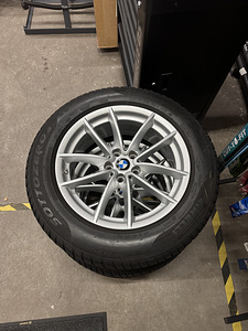 Talverehvid PIRELLI SOTTOZERO 3 225/60 R18 104H M+S RUN FLAT (7 foto / 7)