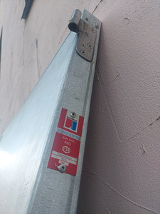 Suur uks. Tsingitud metall. (2 foto / 3)