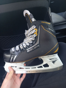 Bauer x supreme (4 foto / 4)