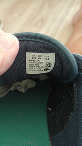 Кроссовки Lacoste 44 (3 фото из 3)