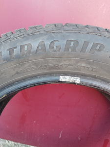 Продам б/у резину (6 фото из 6)