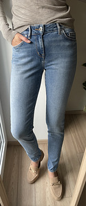 Джинсы Tommy Hilfiger. Размер 26/32 (1 фото из 9)
