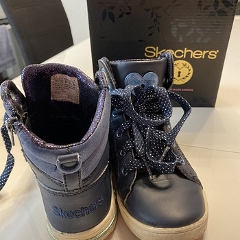Skechers vabaajajalatsid, suurus 31