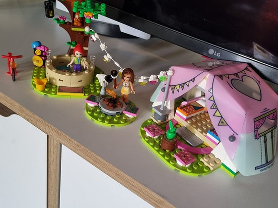 Lego friends