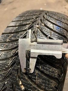 Шины 185/60r15 (3 фото из 3)