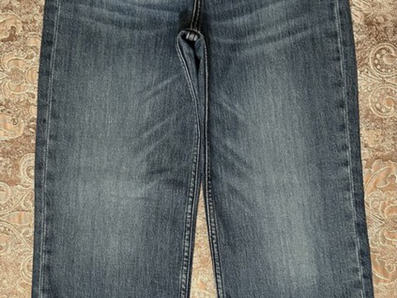 Новые джинсы Guess для девочки на рост 150/154см.