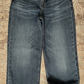 Uued Guess teksad tüdrukule pikkusele 150/154cm.