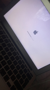 Macbook air (5 фото из 5)