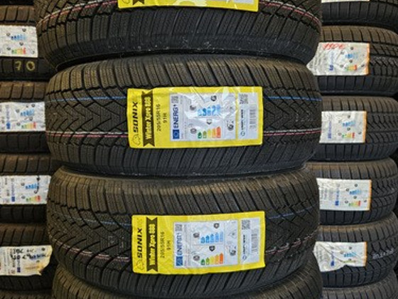 215 65 R 16 SONIX WINTERXPRO 888 ( НОВЫЕ )