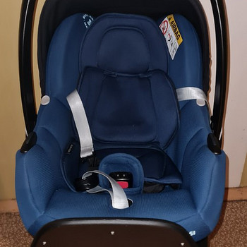 Автокресло maxi cosi tinka i-size + база familyfix2