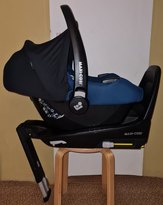 Автокресло maxi cosi tinka i-size + база familyfix2 (2 фото из 3)