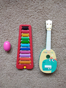 Muusika instrumendid (1 foto / 2)