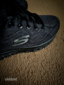 Skechers tossud 41 suurus, uued (1 foto / 4)