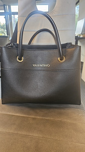 Сумка Valentino Alexia (2 фото из 5)