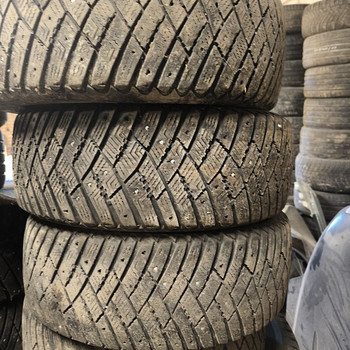205/55r16 Goodyear ultragrip rehvid