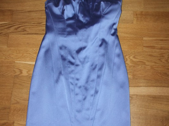 Karen Millen kleit s. M