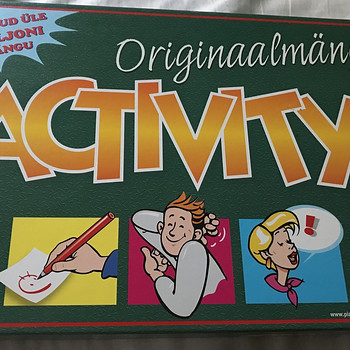 Lauamäng Activity