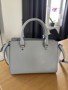 MICHAEL KORS originaal käekott heas seisukorras (2 foto / 3)