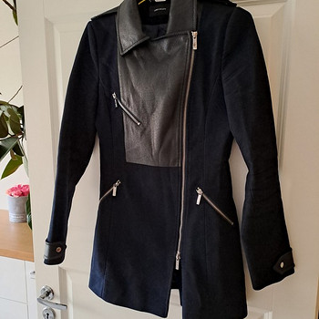 Karen Millen mantel. Suurus 34