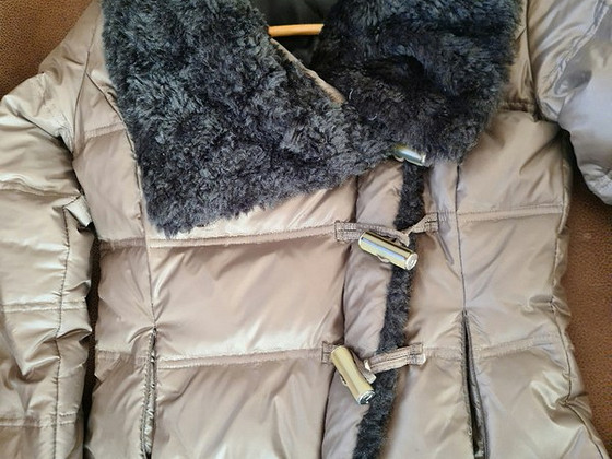 PINKO пуховик р.36