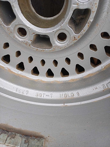 Диски Jeep Cherokee 15" (2 фото из 4)