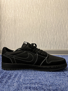 Travis Scott Air Jordan 1 Low OG “Black Fantom” (7 foto / 9)