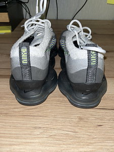 Nike Air Max Scorpion Flyknit (3 foto / 4)