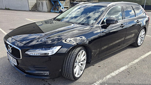 Volvo V90 (3 фото из 15)