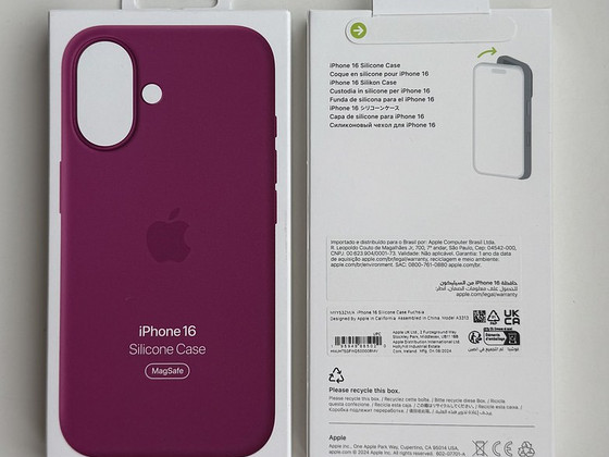 Apple iPhone 16 Silicone Case with Magsafe