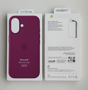 Apple iPhone 16 Silicone Case with Magsafe (1 фото из 10)