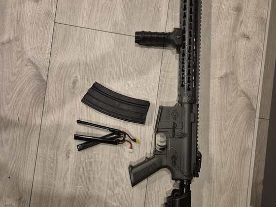 Airsoft relv