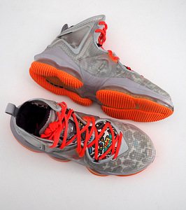 NIKE Lebron 19 FAST FOOD Tossud 40,5 (4 foto / 5)