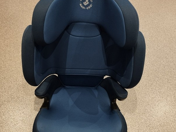 Maxi Cosi автокресло, 15-30 кг, синее, как новое