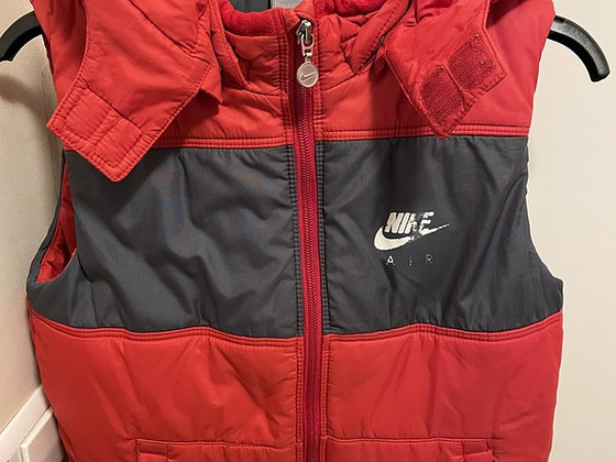 Nike тёплый жилет,размер 116/122 см, оригинал