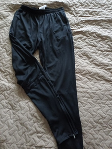 Спортивные штаны S (1 фото из 2)