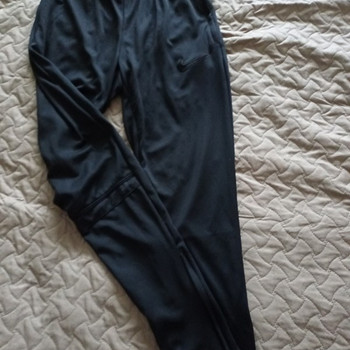 Спортивные штаны S