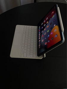 Magic Keyboard для iPad Air 11-дюймов - американская английс (4 фото из 4)
