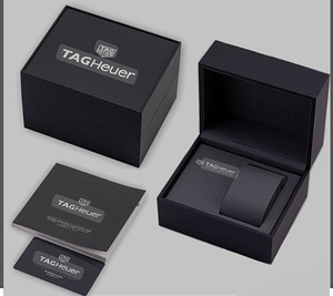 TAG Heuer Connected Calibre E4 с металлическим браслетом, 45 (6 фото из 6)