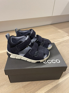 Сандалии Ecco (1 фото из 2)
