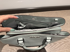 MICHAEL KORS nahkkott (5 foto / 6)