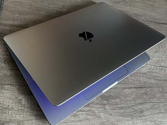 Macbook pro 2020 M1