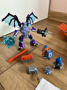 Lego Nexo Knights 70351 (2 foto / 4)