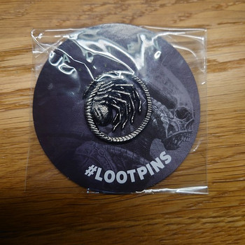 Значок Alien Facehugger - 2018 Loot Crate