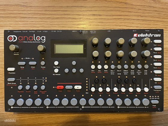Süntesaator Elektron Analog Four