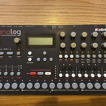 Синтезатор Elektron Analog Four