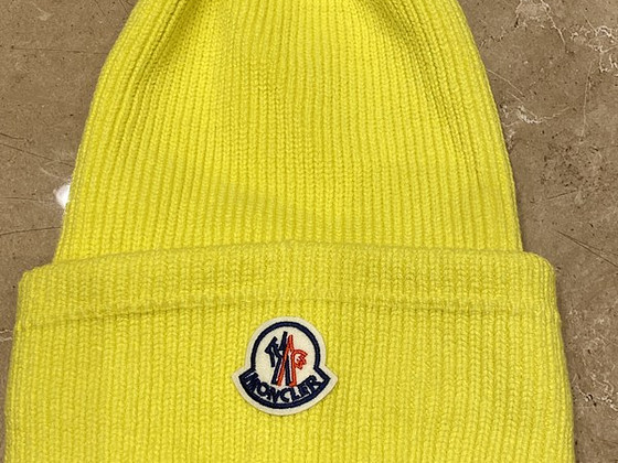 MONCLER шапка