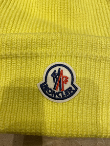 MONCLER müts (3 foto / 3)