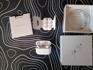 Продам airpods pro 2 (3 фото из 3)