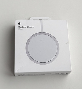 Apple MagSafe Charger (2m), White (1 foto / 2)