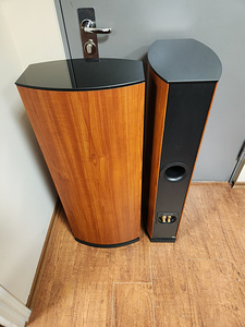 JAMO D570 3 way bassreflex floorstanding loudspeaker (3 foto / 4)